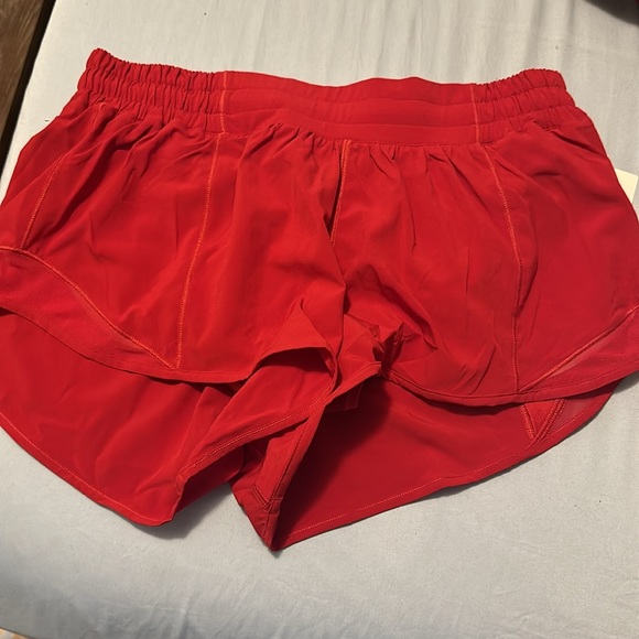 Hotty Hot Low-Rise Lined Short 2.5" - Picture 4 of 5